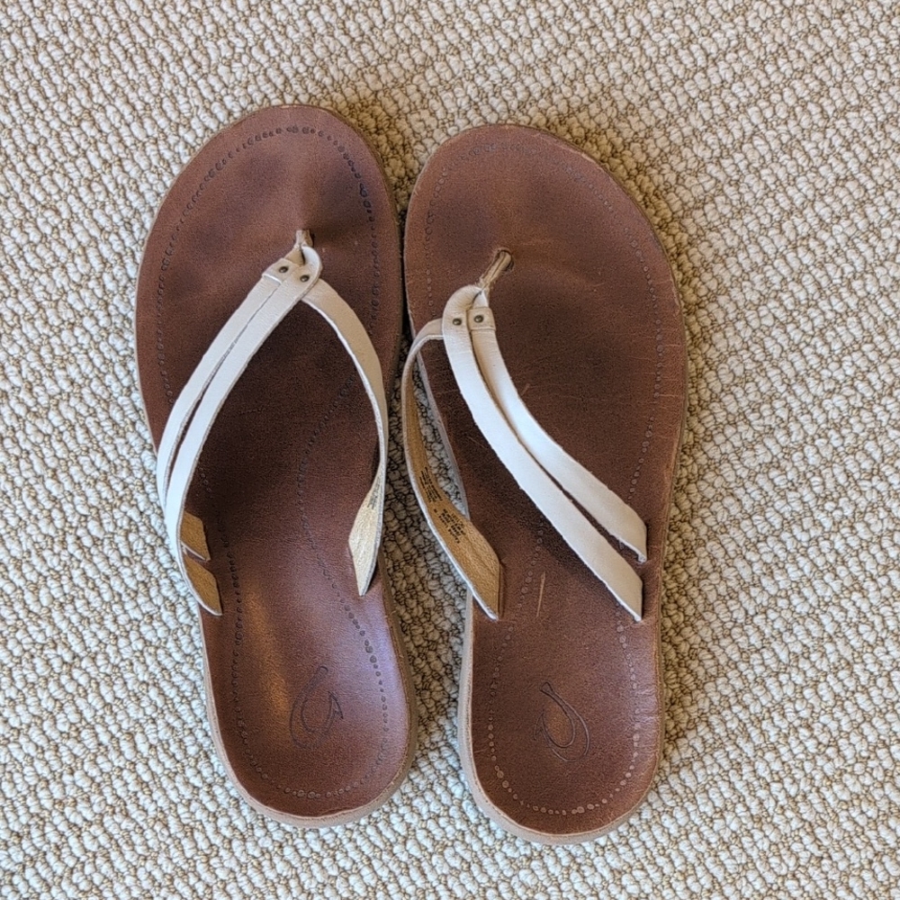 Olukai Leather Flip Flops